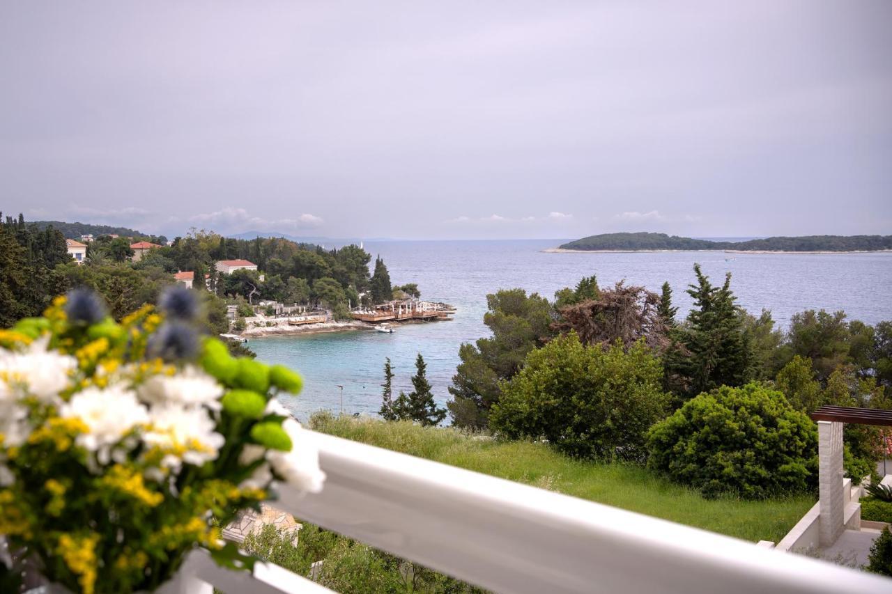 Feelhvar Along Bluelagoon Beach Hvar Town Dış mekan fotoğraf